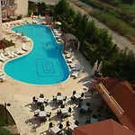 Hotel Pelin 3*