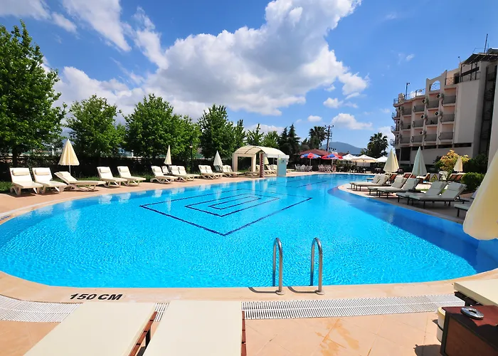 Hotel Pelin 3*