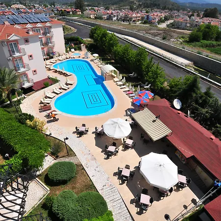 Hotell Pelin 3*