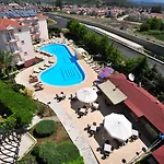 فندق Pelin 3*