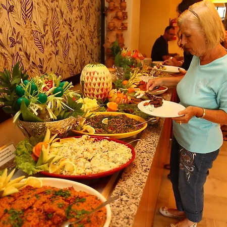Hotel Pelin 3*