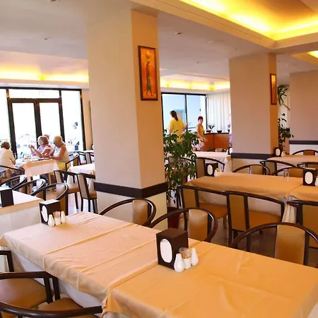 Hotel Pelin 3*
